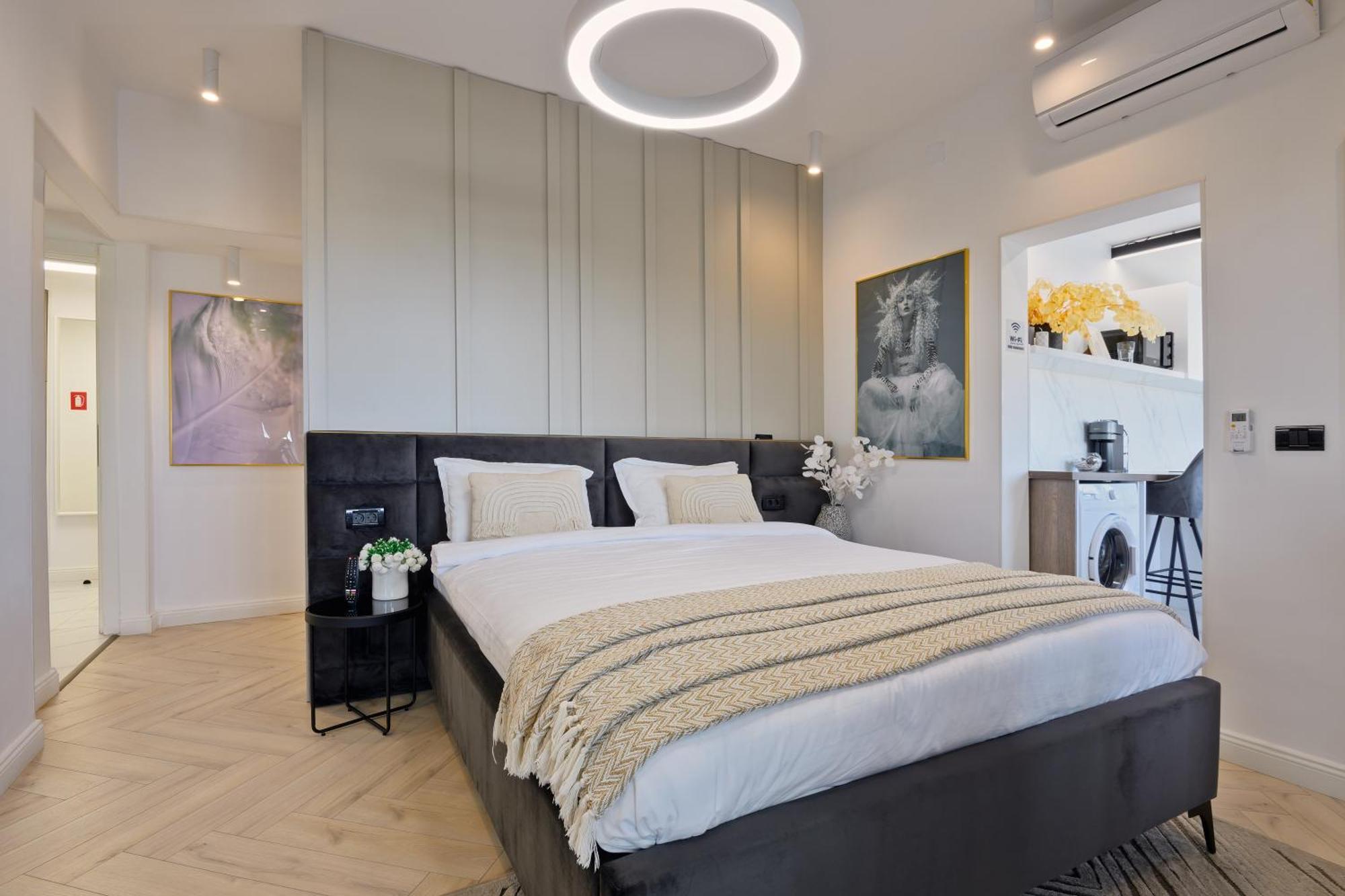 City View - Luxury Apartment A - Old City - Victoriei Бухарест Экстерьер фото