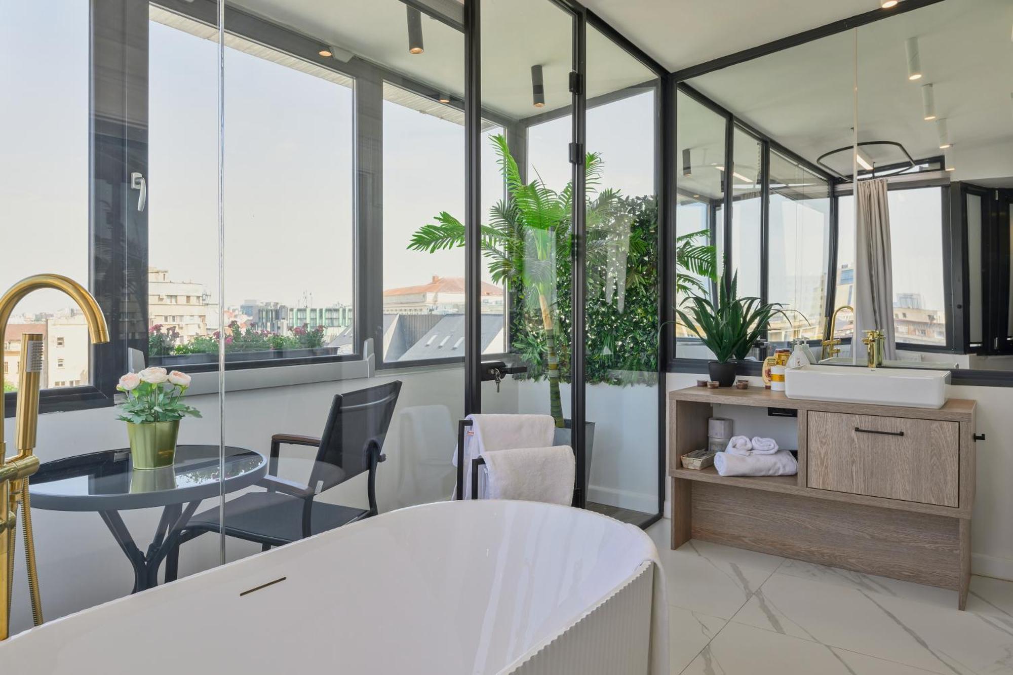 City View - Luxury Apartment A - Old City - Victoriei Бухарест Экстерьер фото