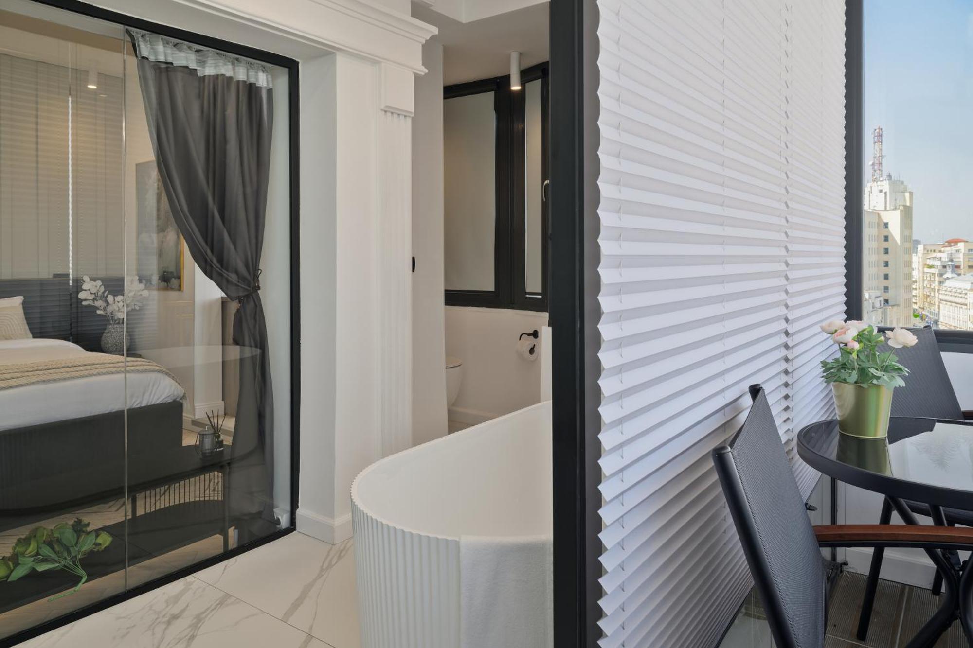 City View - Luxury Apartment A - Old City - Victoriei Бухарест Экстерьер фото