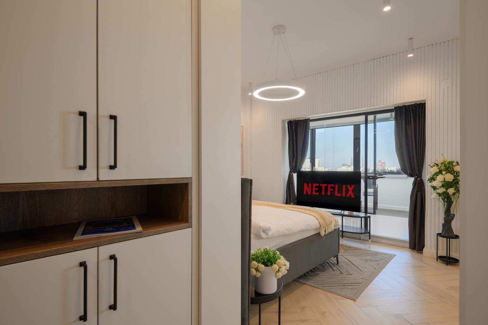 City View - Luxury Apartment A - Old City - Victoriei Бухарест Экстерьер фото